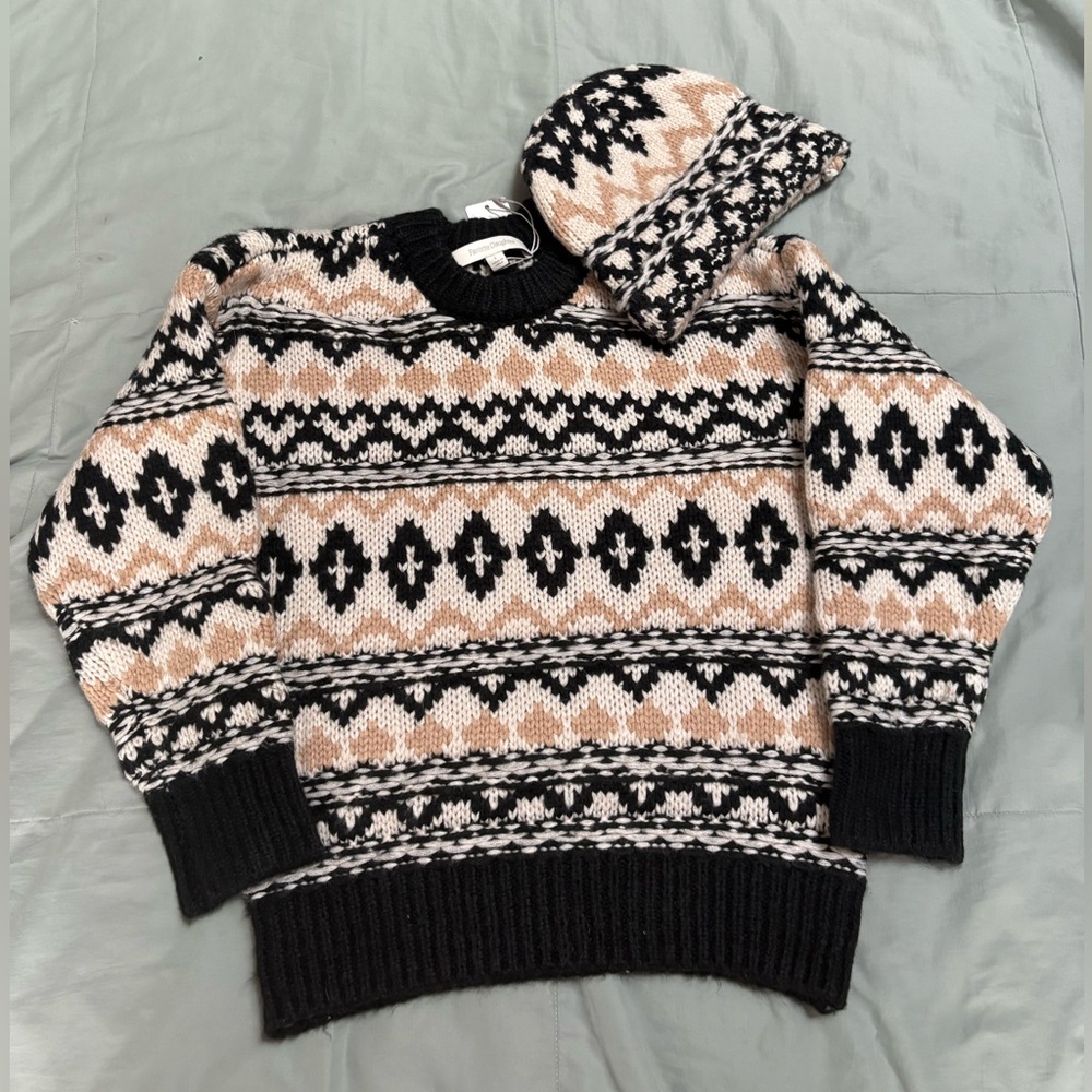 Favorite Daughter Black‎ and Tan Geometric Sweater Matching Hat Size Large NWT